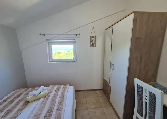 Iva Apartman Gornji Karin